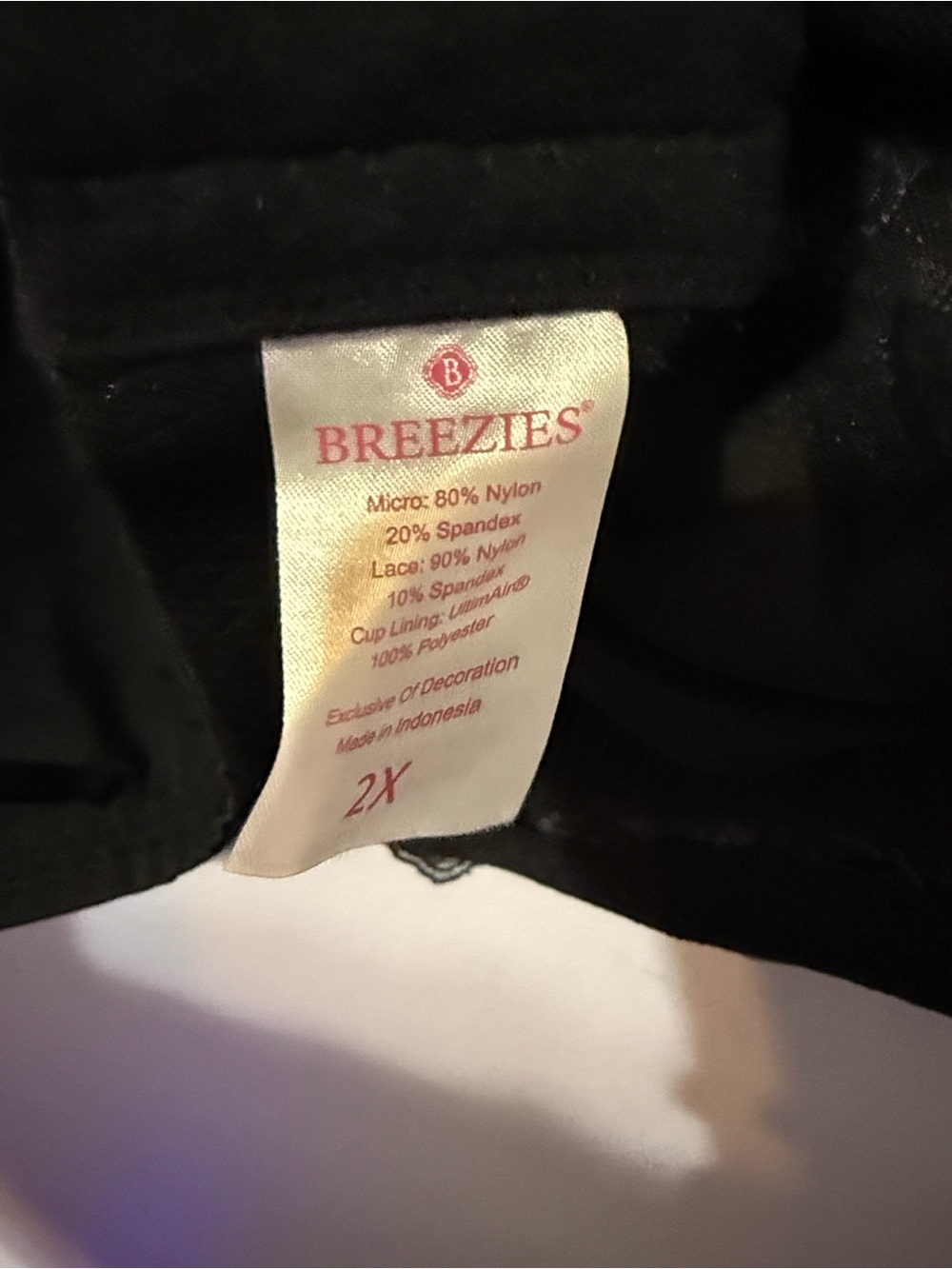 Breezies Black Lace Full Coverage Support Bra - Picture 6 of 9